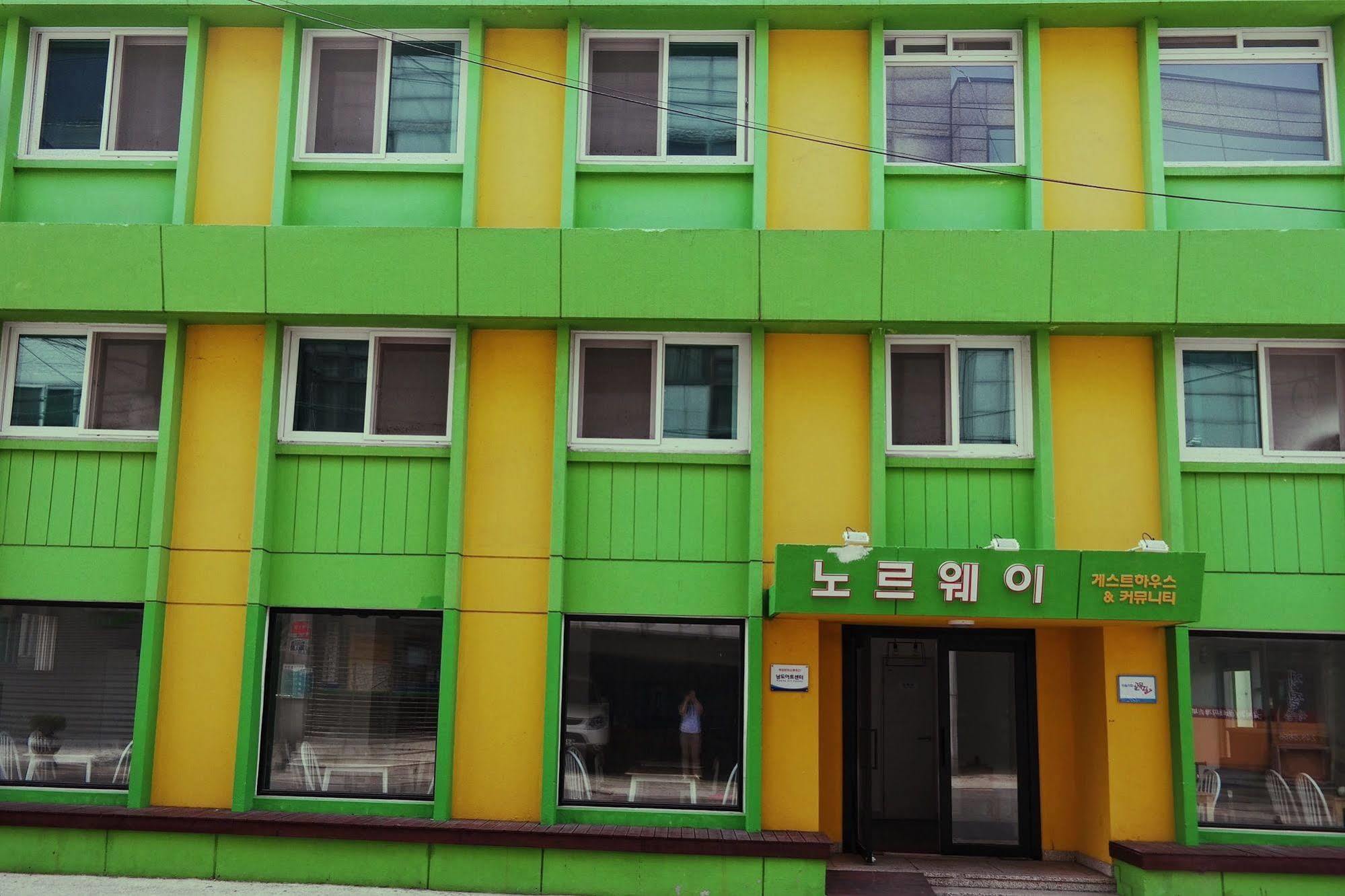 Mokpo Norway Guesthouse Экстерьер фото